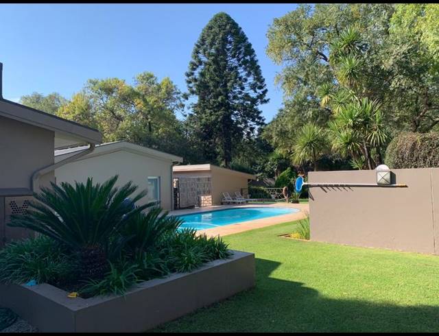 4 BEDROOM HOUSE FOR SALE IN VANDERBIJLPARK SW 5